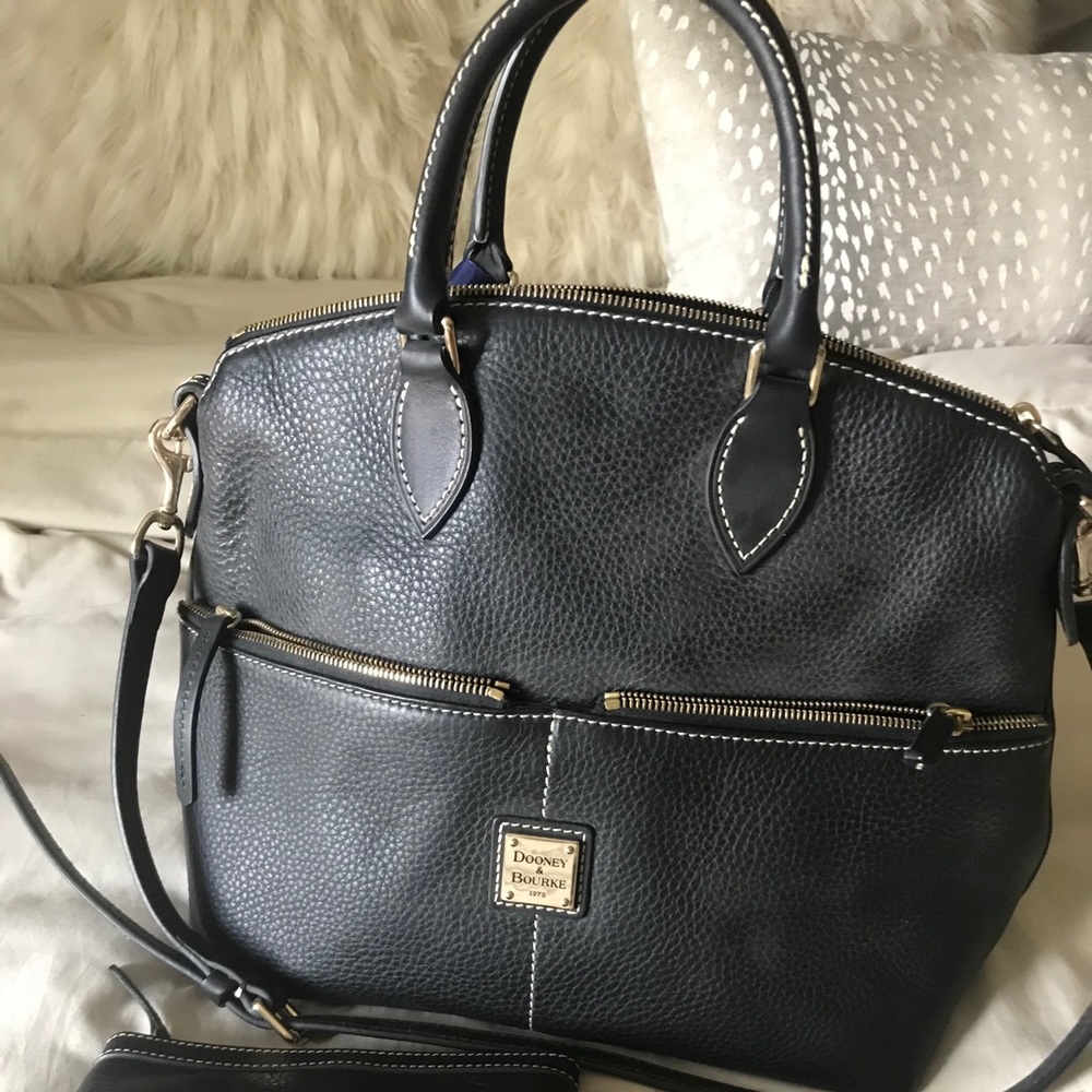 Dooney and Bourke double zip pocket satchel